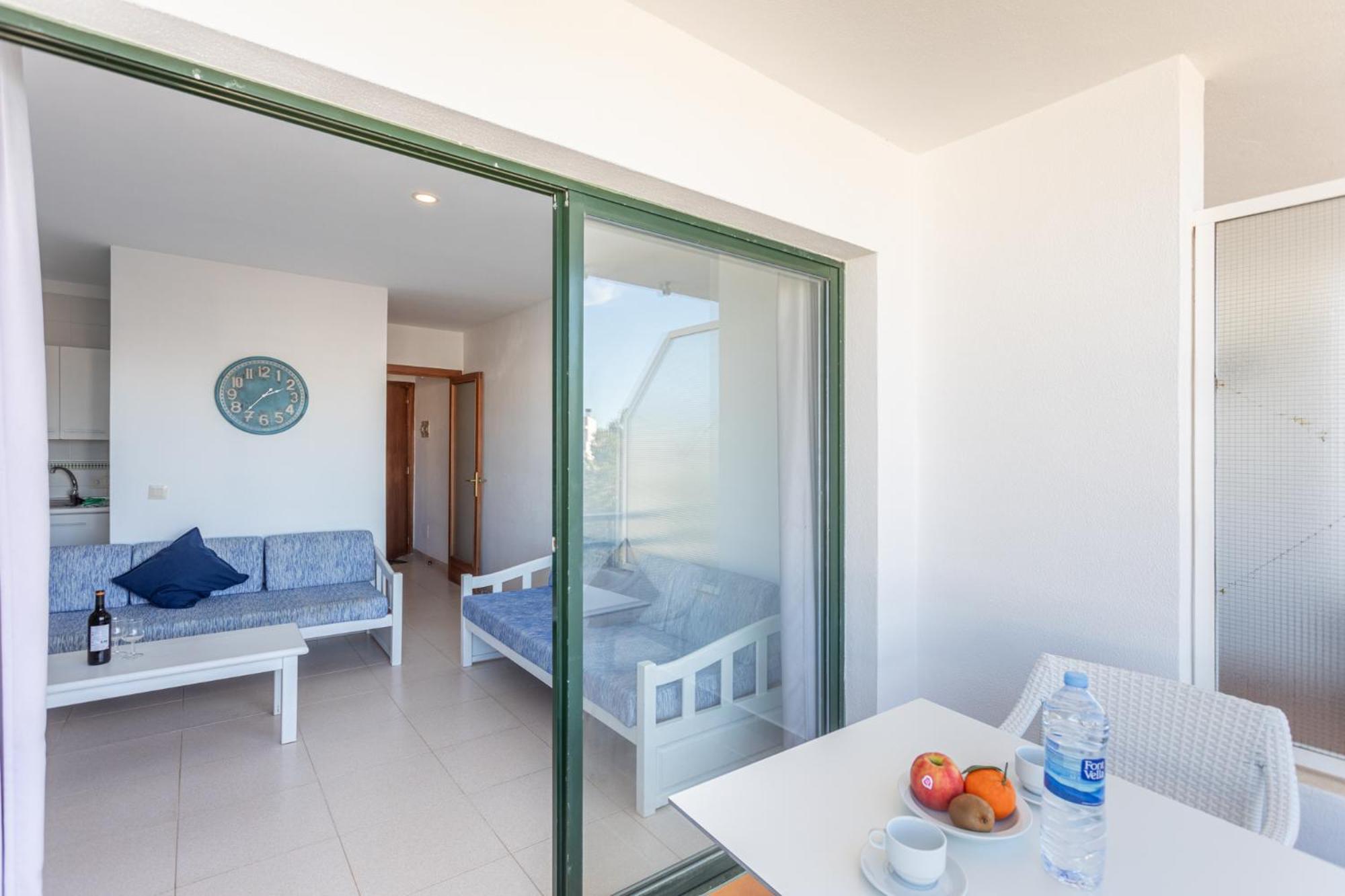 Es Dolc Apartments By Youroom Colonia de Sant Jordi Luaran gambar